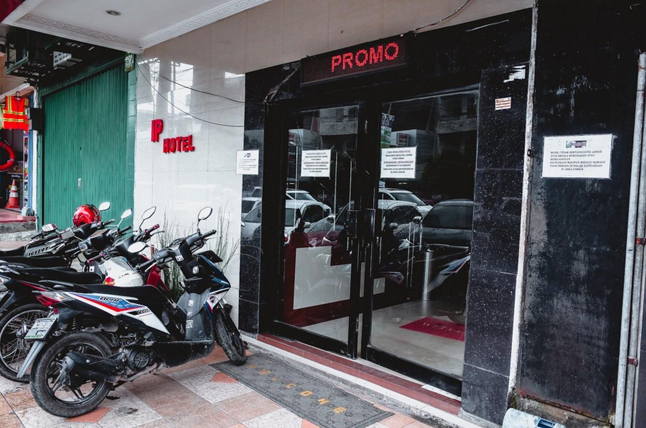 Reddoorz Plus Near Palembang Indah Mall Εξωτερικό φωτογραφία